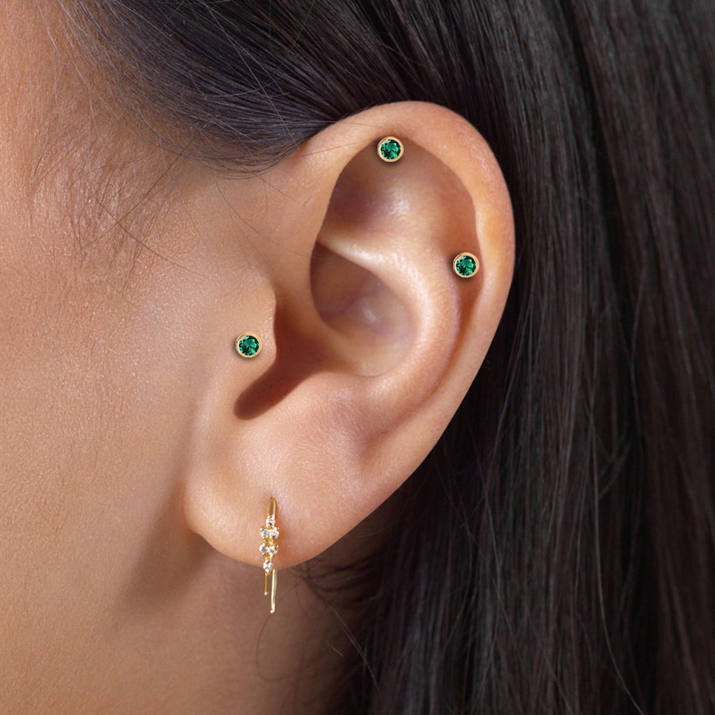 Screw Back Piercing,14K Solid Gold Round Cut Natural Emerald Piercing,Emerald Cartilage Piercing,Helix-Tragus Piercing,16G(1.2mm)