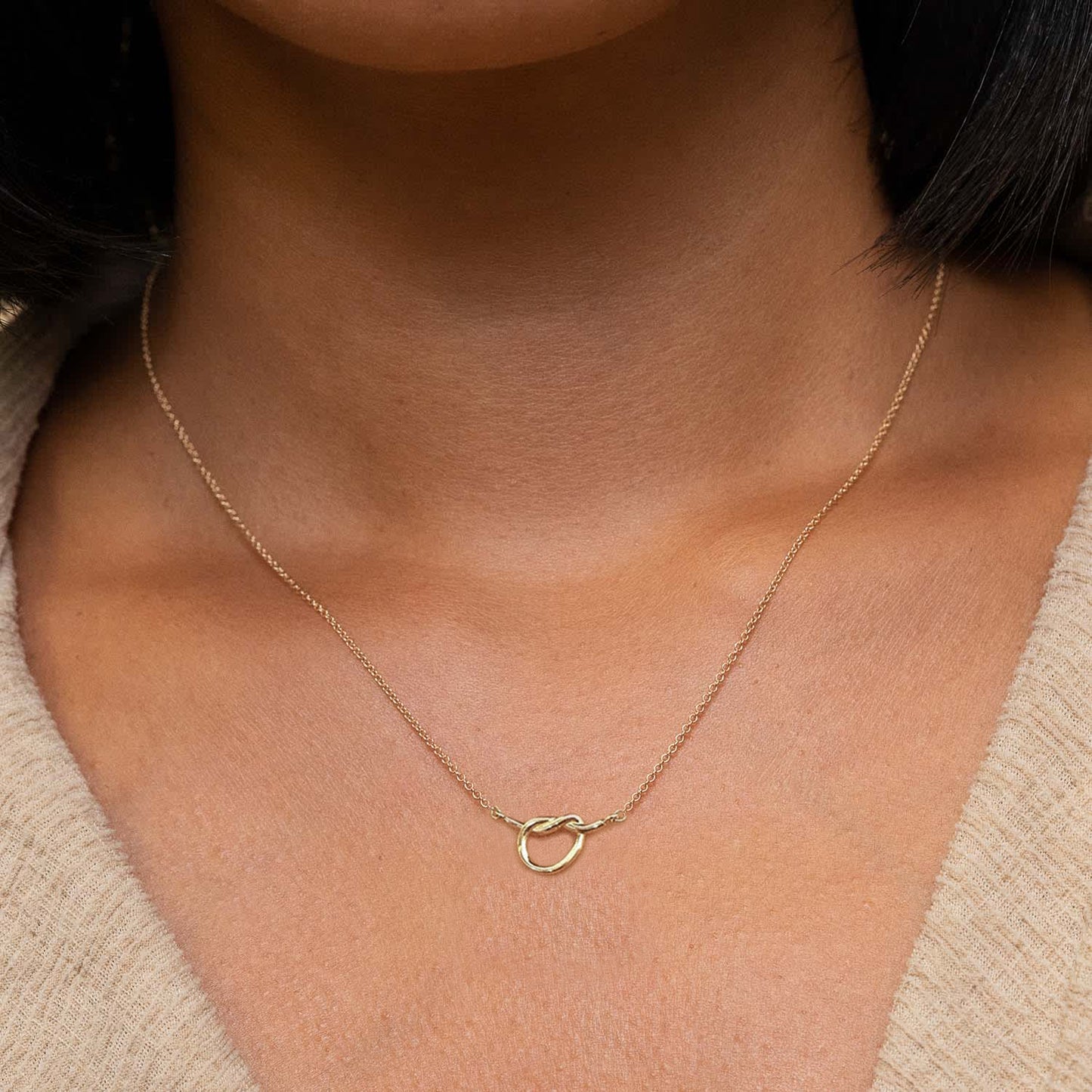 Solitaire Necklace in 14K Solid Gold,Delicate Necklace,Layering,Pendant Necklace